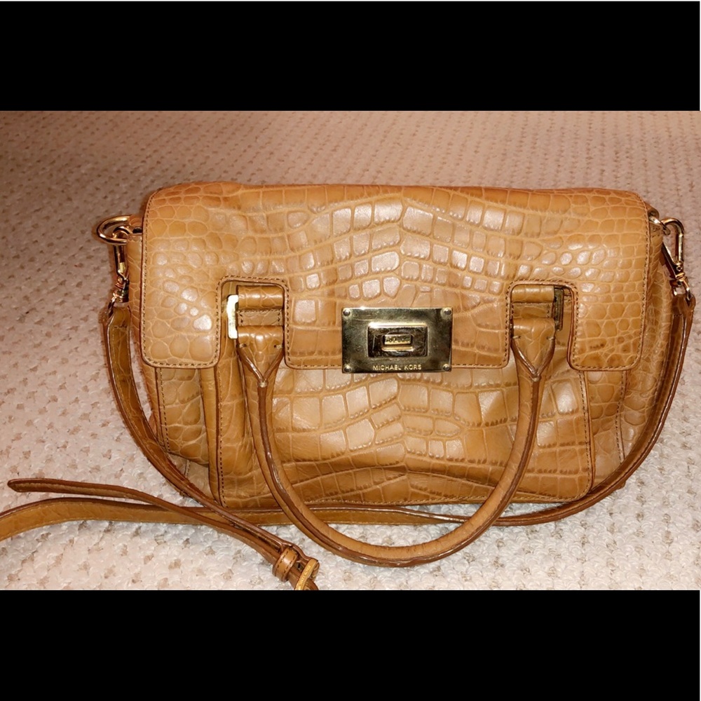 Michael Kors Handbag - Picture 1 of 3